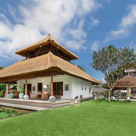 Villa Wantilan Putih Sanur  Exterior photo